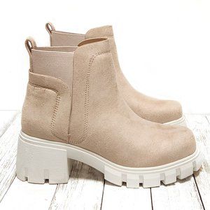 New Clay Beige Chelsea Round Toe Ankle Boots Booties